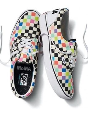 Vans x MOMA Collab - Checkerboard Low-Top Sneakers